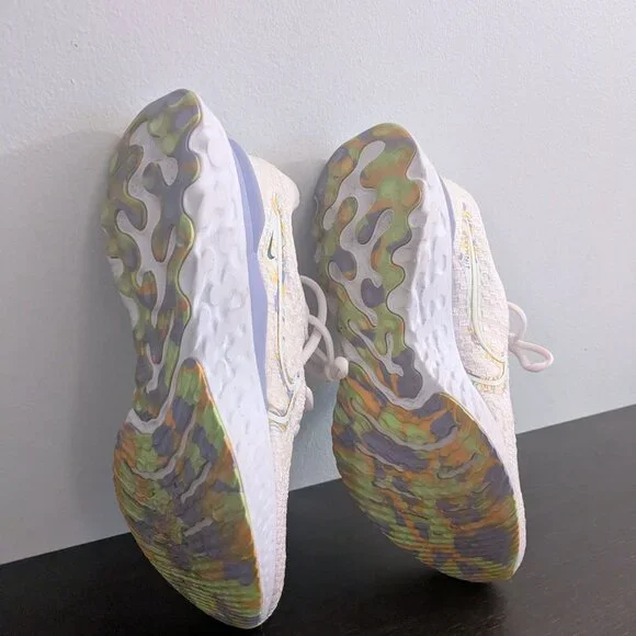 nike react flyknit pink 7.5 sneaker athletic shoe comfort - Picture 8 of 9